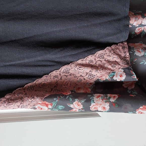 American Dream shkrt sleeve high/low grey pink flower print small - Picture 5 of 7